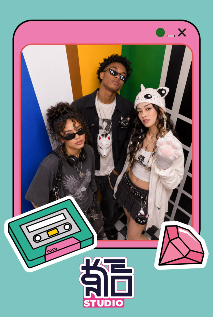 Photo souvenir en photobooth coréen KONEO Studio avec cadre rétro gaming et accessoires K-pop.